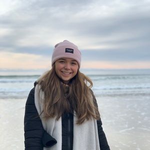 Meet your Posher, Sarah-maud